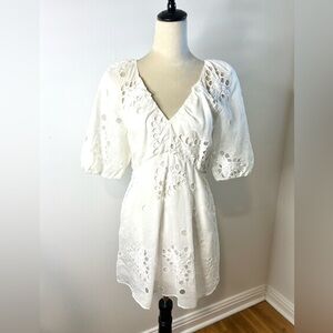 Rebecca Taylor White Mini Dress Eyelet Puff Sleeves Peek a Boo Back SZ 8 EUC